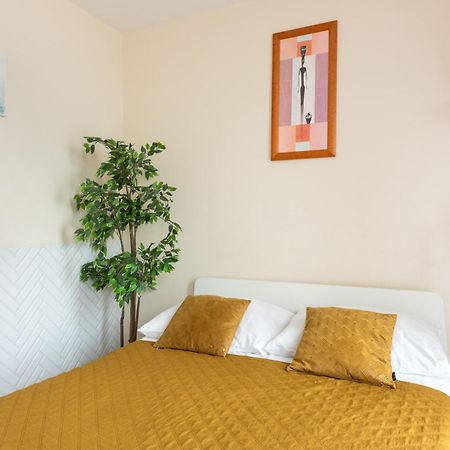 Cozy Modern Apartment Astoria Magic Orange Old Town Krakow Exterior photo
